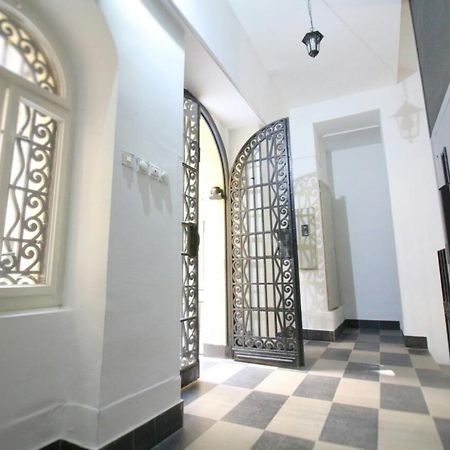 Studio Apartman Kocka ベオグラード エクステリア 写真