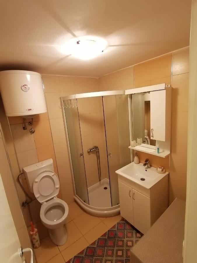 Studio Apartman Kocka ベオグラード エクステリア 写真